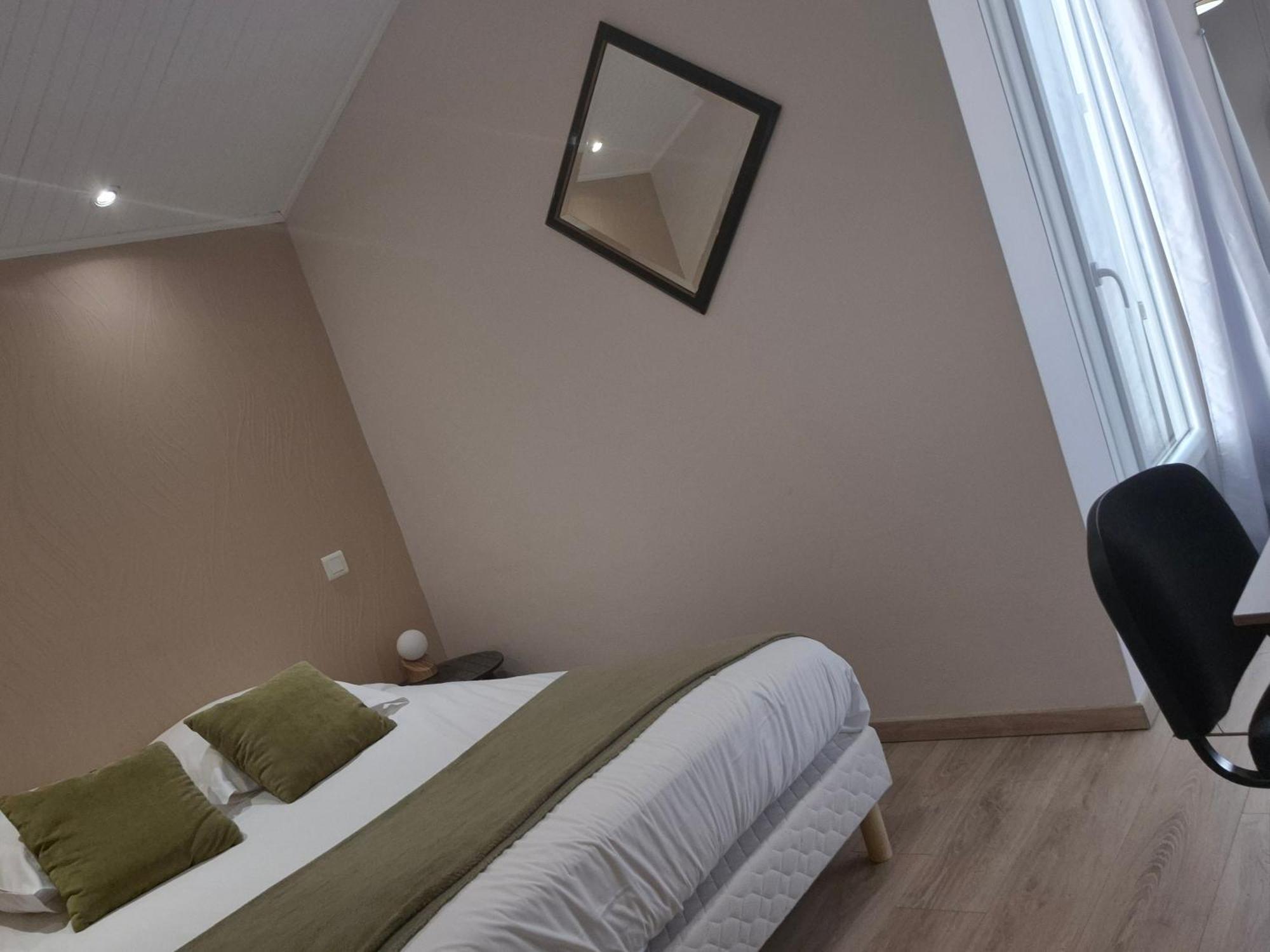 Logis Hotel Restaurant L'Oustal Naves  Eksteriør billede